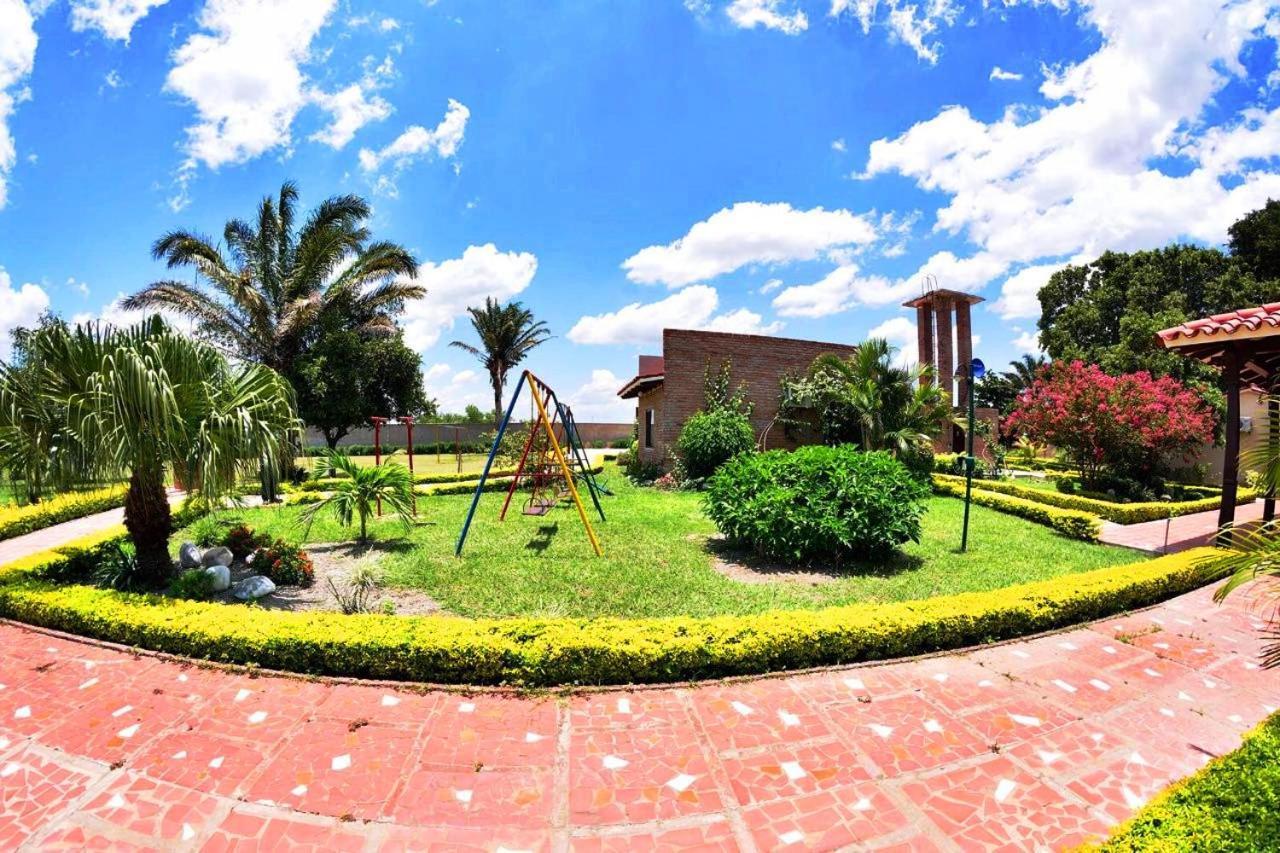 Los Jazmines Hotel Resort Warnes 외부 사진